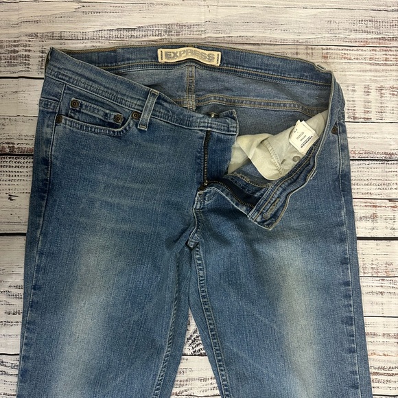 Express Precision Fit Cetine Bootcut Jeans Women's Size 8R Low Rise - Picture 4 of 7